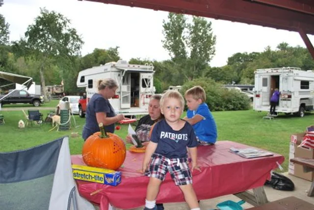 Camping Club Rhode Island Sociable Sams Ri