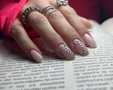 Torbalı Tırnak Merkezi
Protez Jel Tırnak 
Kalıcı Oje
