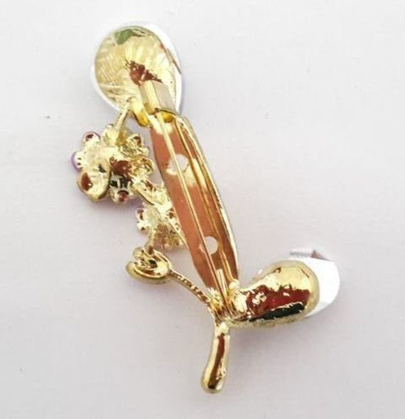 תמונה ממוזערת: סיכת פרחים קריסטל