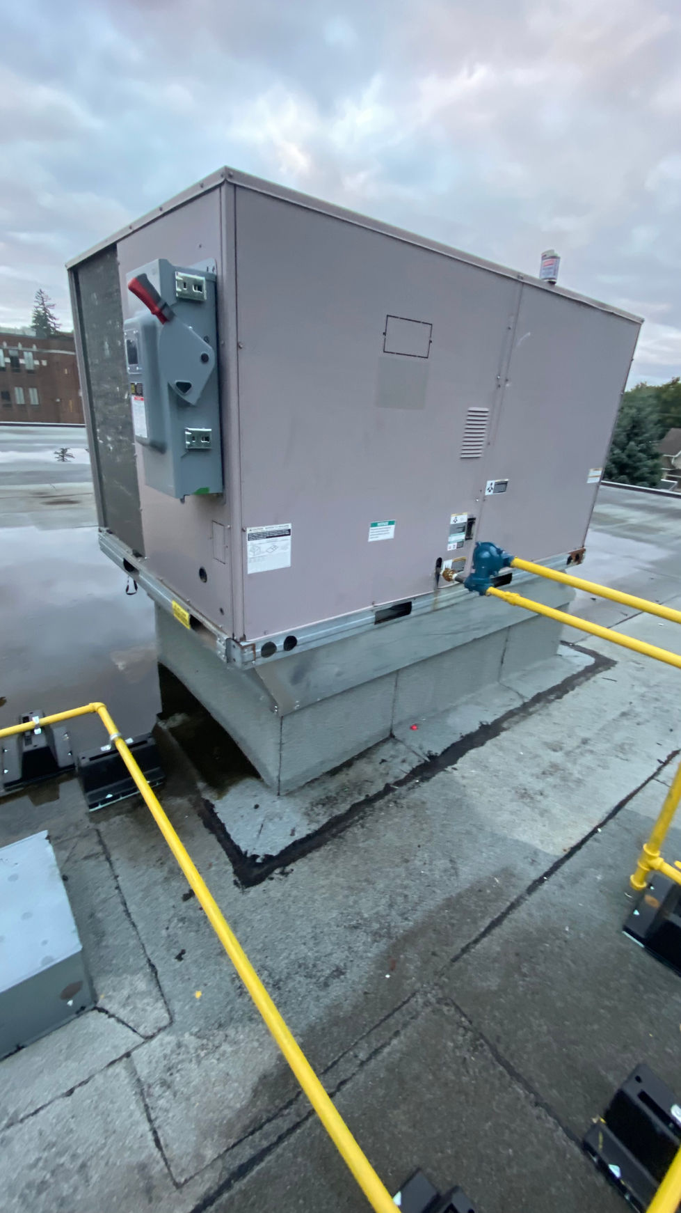 564D7E9B-90D7-4355-BCD6-4B0A31659289