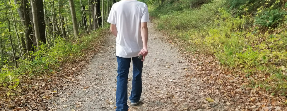 hiking lovers leap state park connecticut