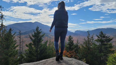 How to Layer for a Day Hike: The Essential 3-Layer System