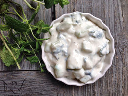 Tzatziki ze świeżą miętą