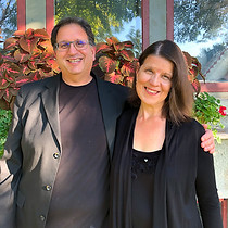 20-Carolyn-Campfield-John-Huth.jpeg