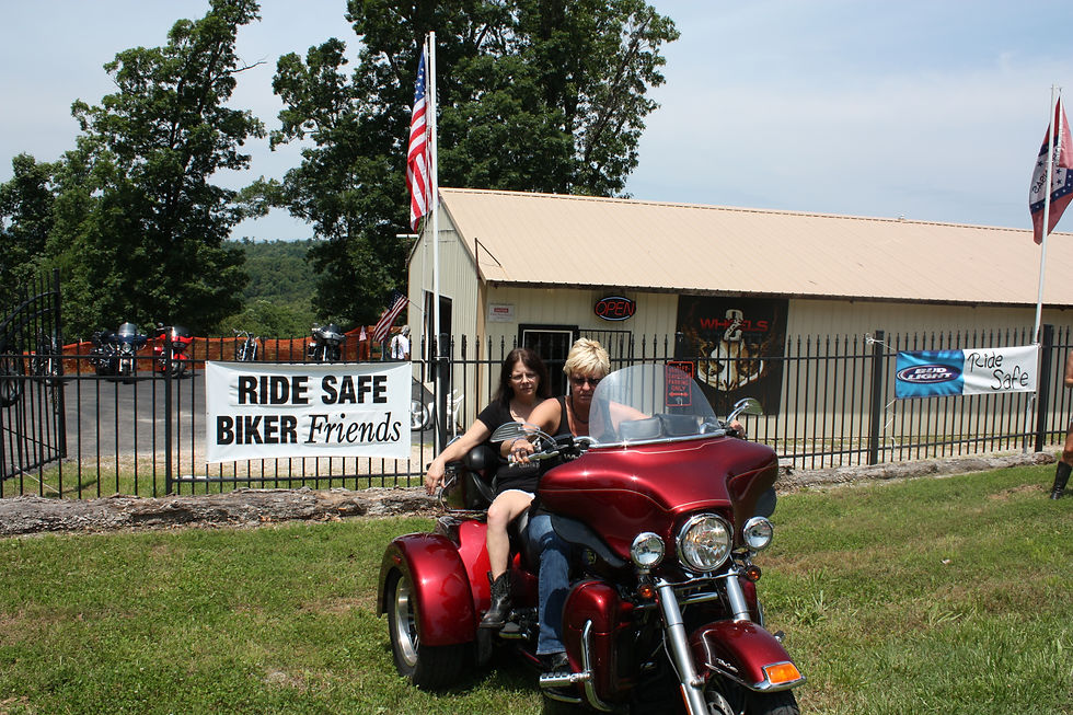 motorcycle bar eureka springs