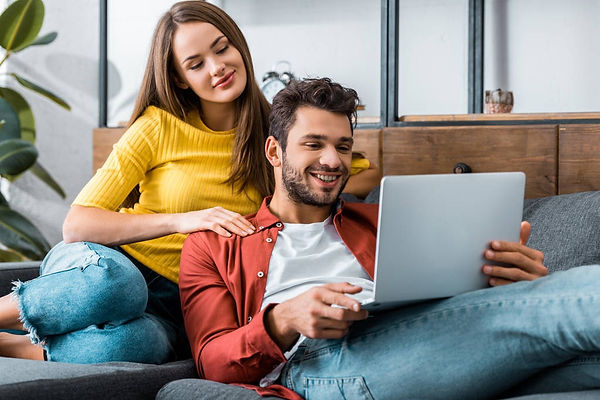 Comment calculer la quantite de placo.Quelle ossature pour plafond autoportant ? Comment calculer ossature faux plafond ? Quelle est l'épaisseur d'un faux plafond ? Quelle distance entre les suspentes ? Comment faire le calepinage de faux plafond ? Quel sens installer plafond suspendu ? Comment couper du plafond suspendu ?