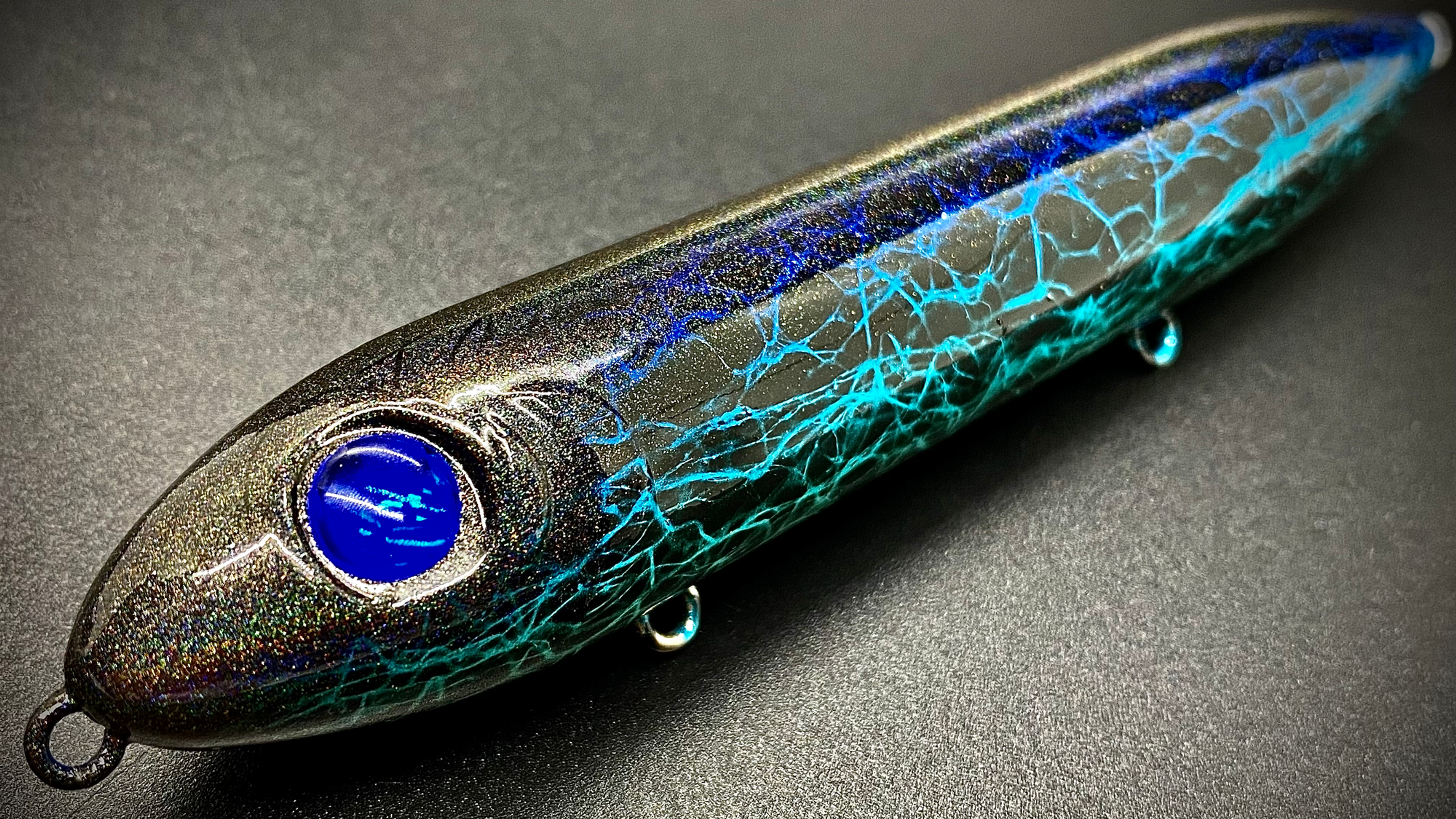 BLACK & BLUE SPOOKER