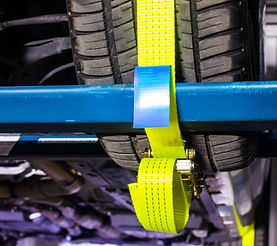 Close up of lashings in action