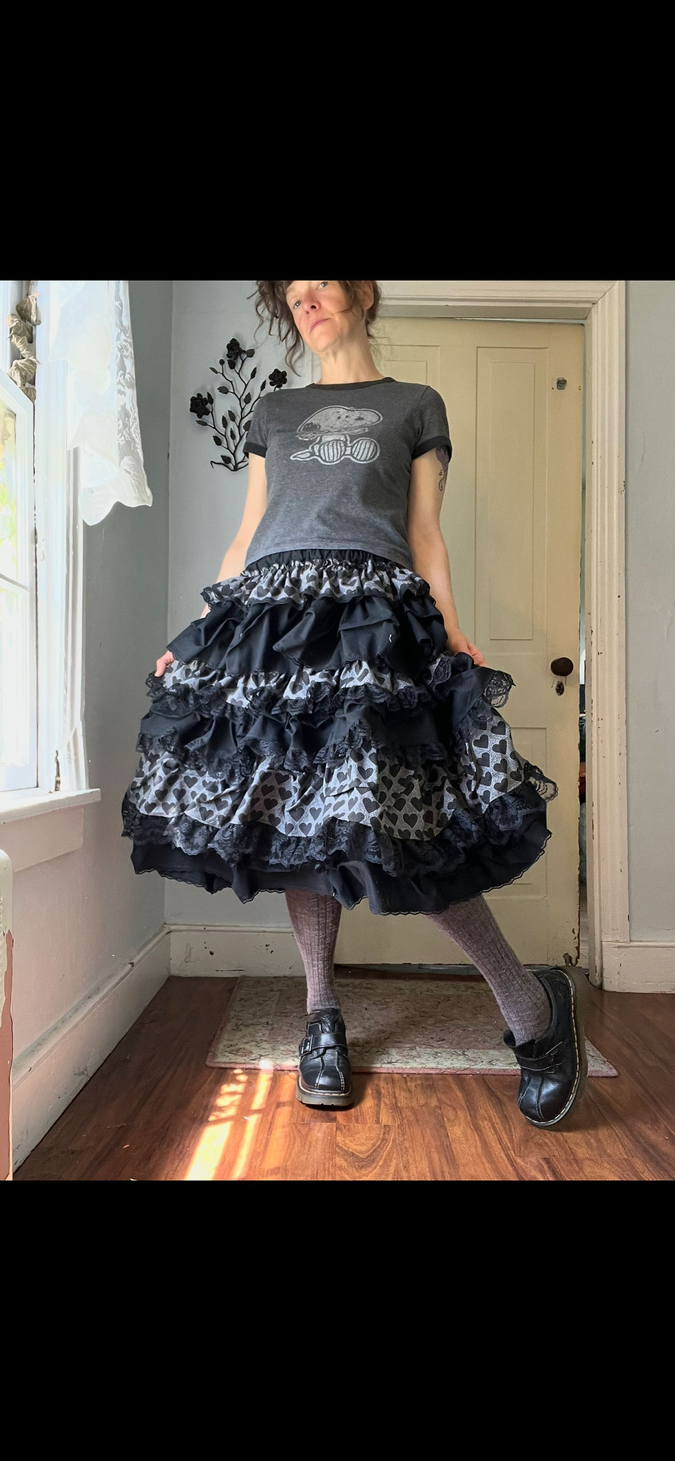 Thumbnail: Black Hearts Super Ruffly Puffy Skirt!! O/S