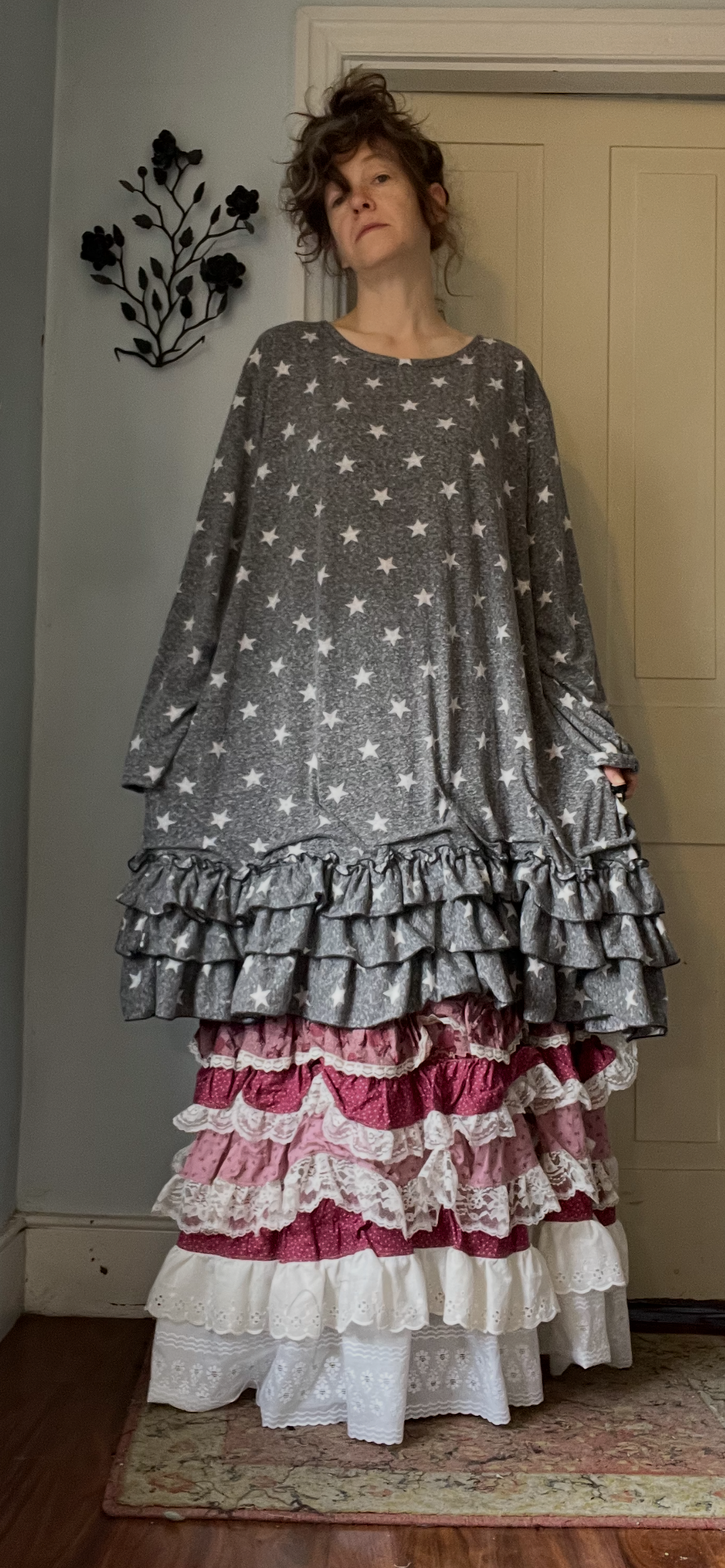 Gray Stars Ruffly Baggy Tee Dress!! O/S