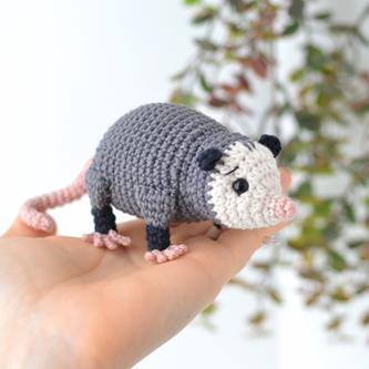 Polly the Opossum Free Crochet Pattern