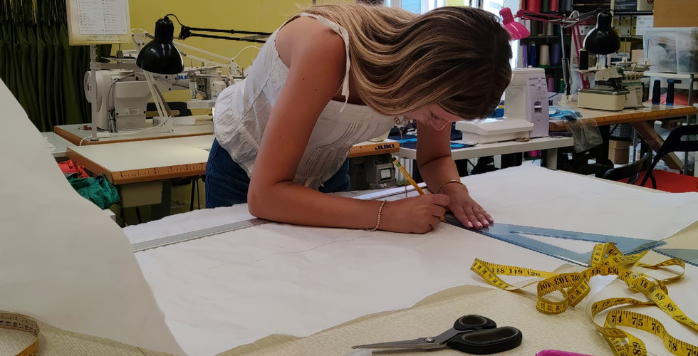 Ragazza durante il workshop CIEE