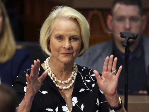 Cindy McCain bày tỏ lòng cảm kích với Biden