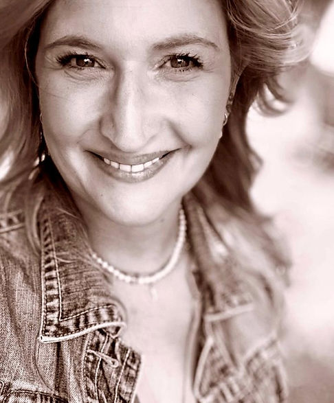 WhatsApp Image 2025-07-23 at 18.06_edited.jpg