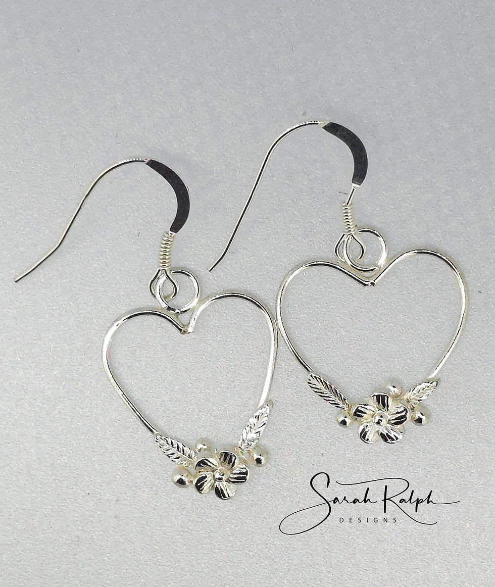 Thumbnail: Chelsea Heart Earrings