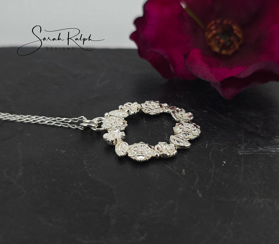 Thumbnail: Chelsea Wreath Pendant with Flowers and Leaves