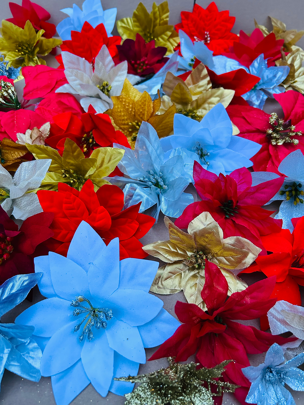 Thumbnail: 50pcs Poinsettia Flower Stems ~ Mixed Pack
