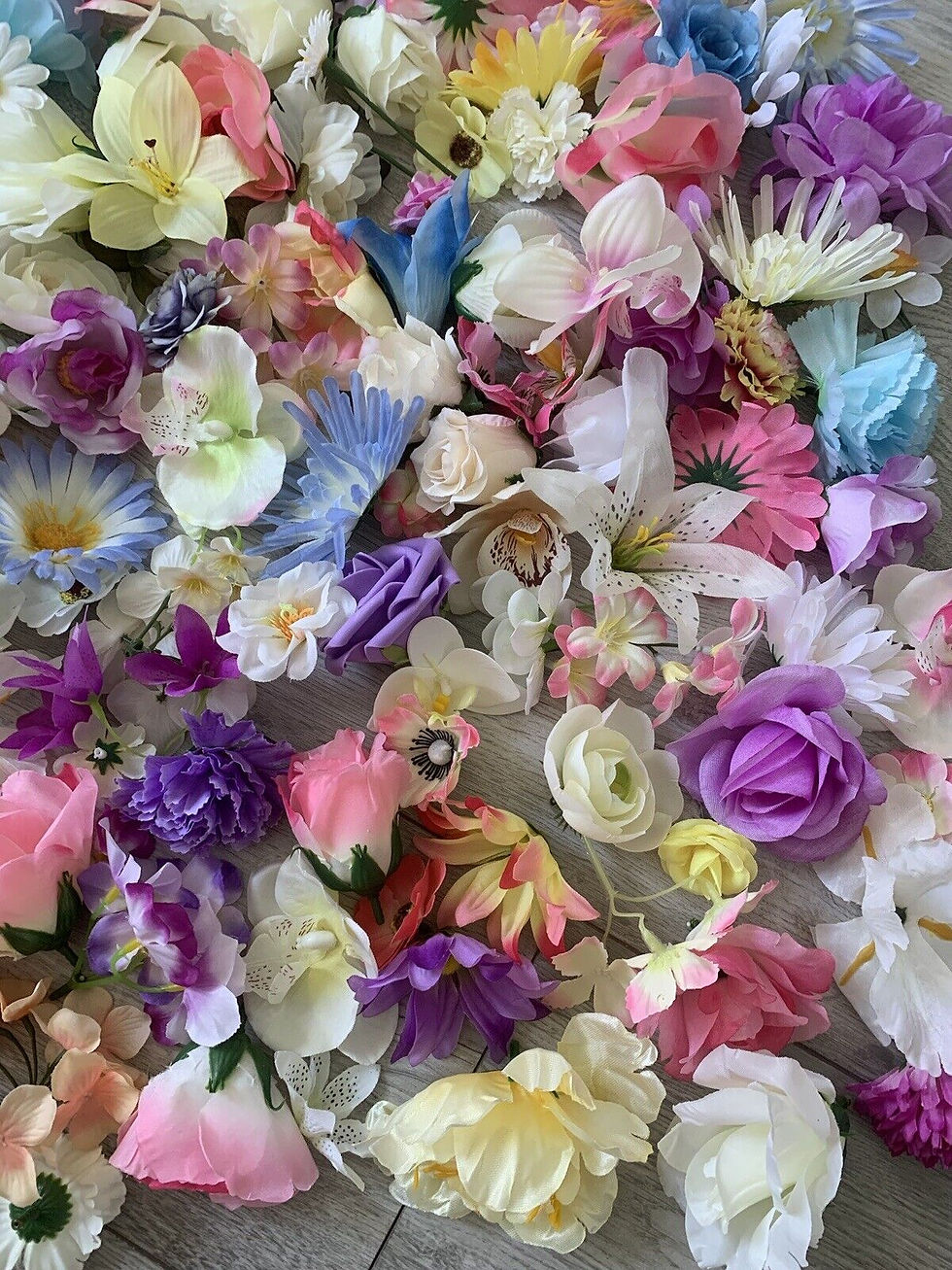 Thumbnail: 50pcs Flower Heads Pastel Pale Colours
