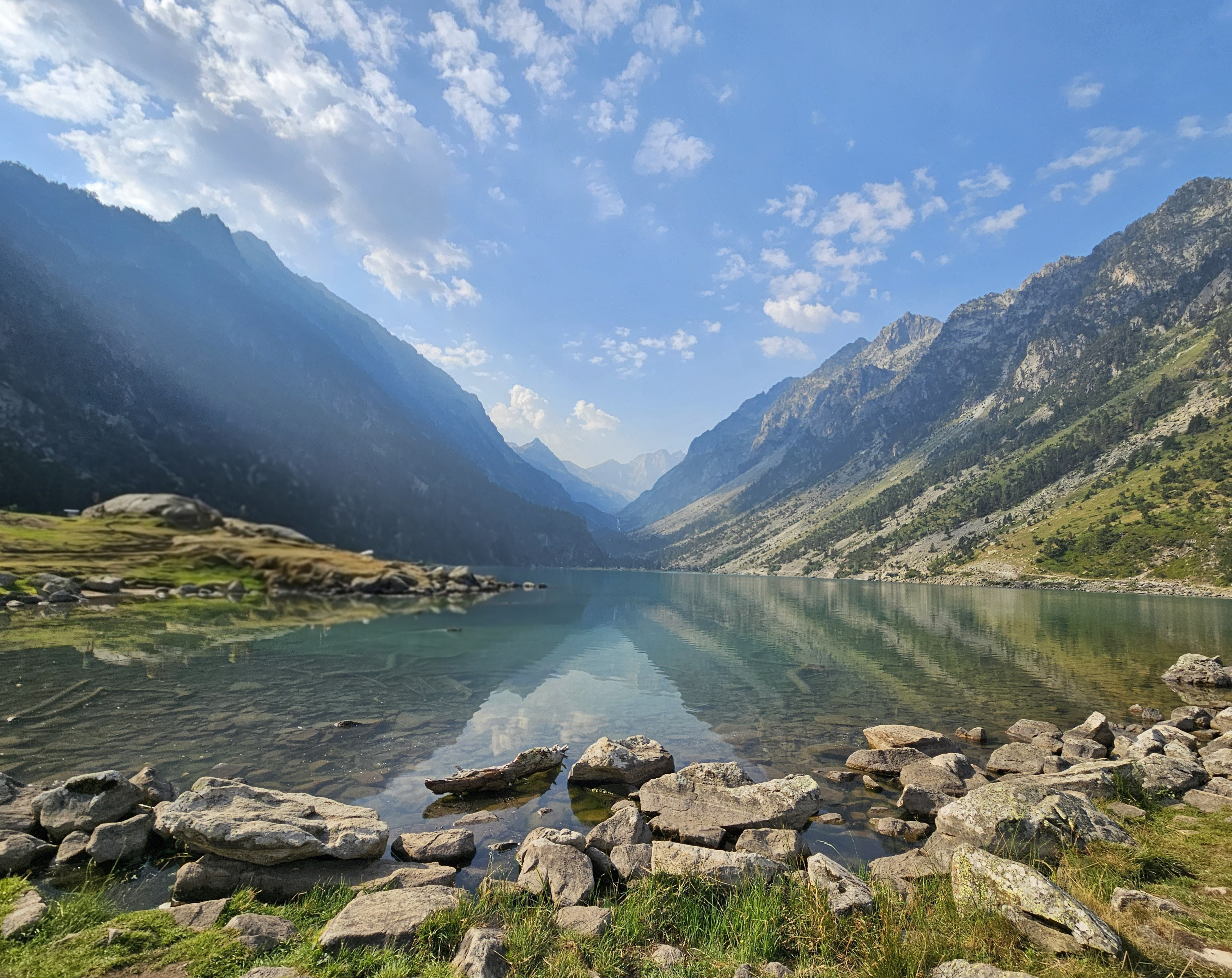 Lac de Gaube et montagne