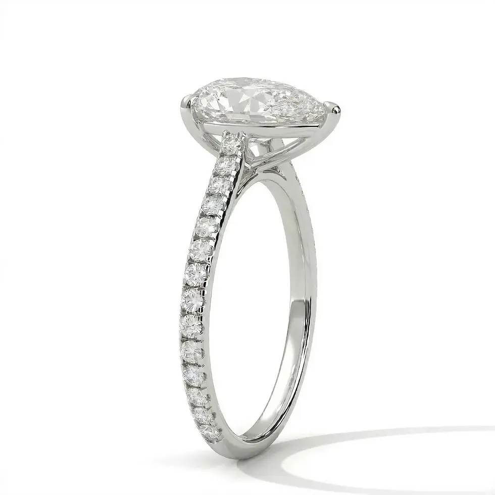 Bague de fiançailles pavée diamant poire 2 carats or blanc vue 3/4 PIRMA Paris