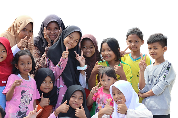 Een groep kinderen in Indonesie