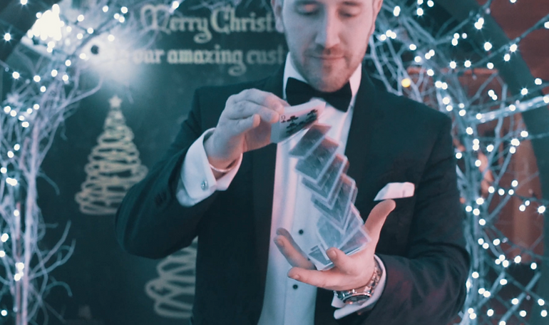Norfolk Christmas Party Magician Entertainment Edd Crafer