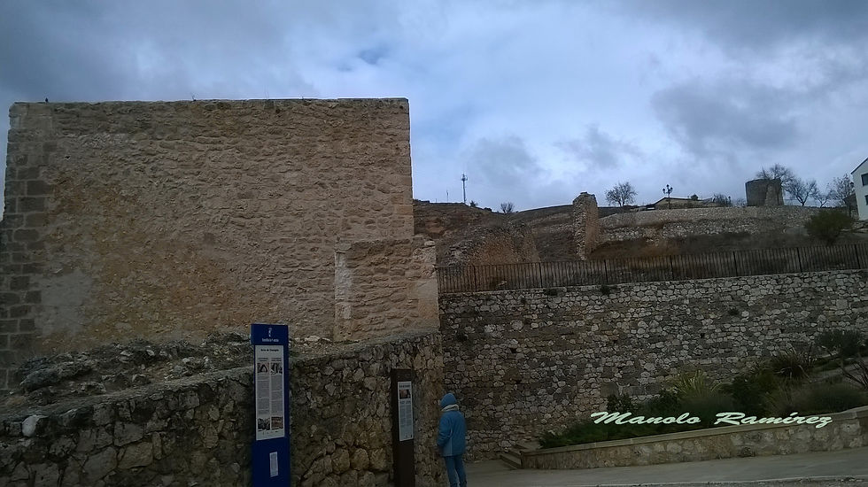 Brihuega. Arco de Cozagón (1.12 (1)