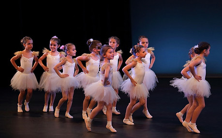 stephane-bellocq-nathalie-verspecht-danse-cote-cour-2018_IMG_7146_web.JPG