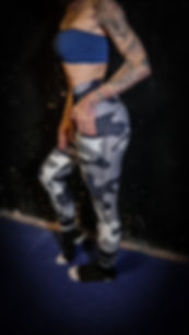 Ladies Camo Leggings w/ Pockets
