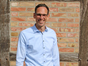 Jörn Wunderlich ist Wirtschaftsförderer der Stadt Bergen
