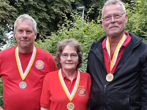 Halle, Feld und 3D: Triple Gold für Paape