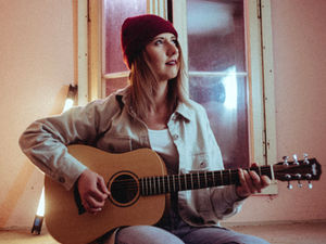 Live-Musik mit Tiefgang: Sabine Haid singt über Verlust, Liebe und Vertrauen