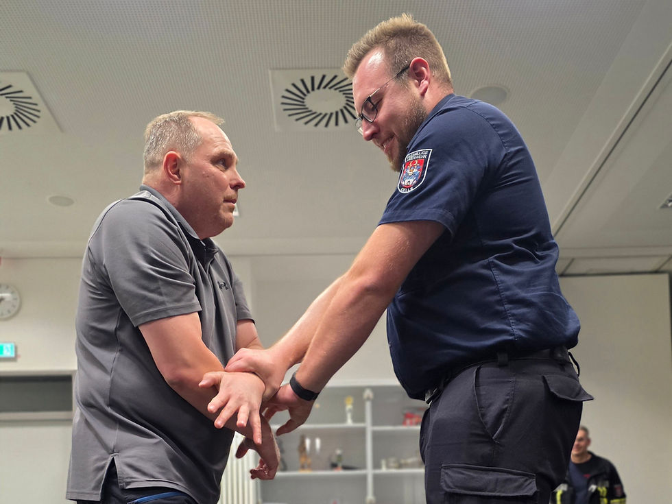 Während der Ausbildung (Foto: Feuerwehr Celle)
