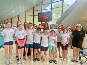 Celler Schwimmer gewinnen Medaillen beim Diapolo-Meet in Hannover