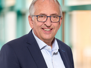 Hans_Walter_Russu