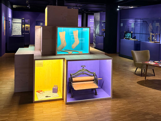„Und weg war’s!“ Kuratorenführung durch die Sonderausstellung des Bomann-Museums