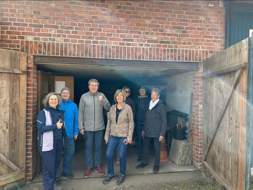 Landpartie des Schlosstheaters gastiert auf dem Kothenhof in Wieckenberg