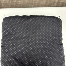 クッション　黒