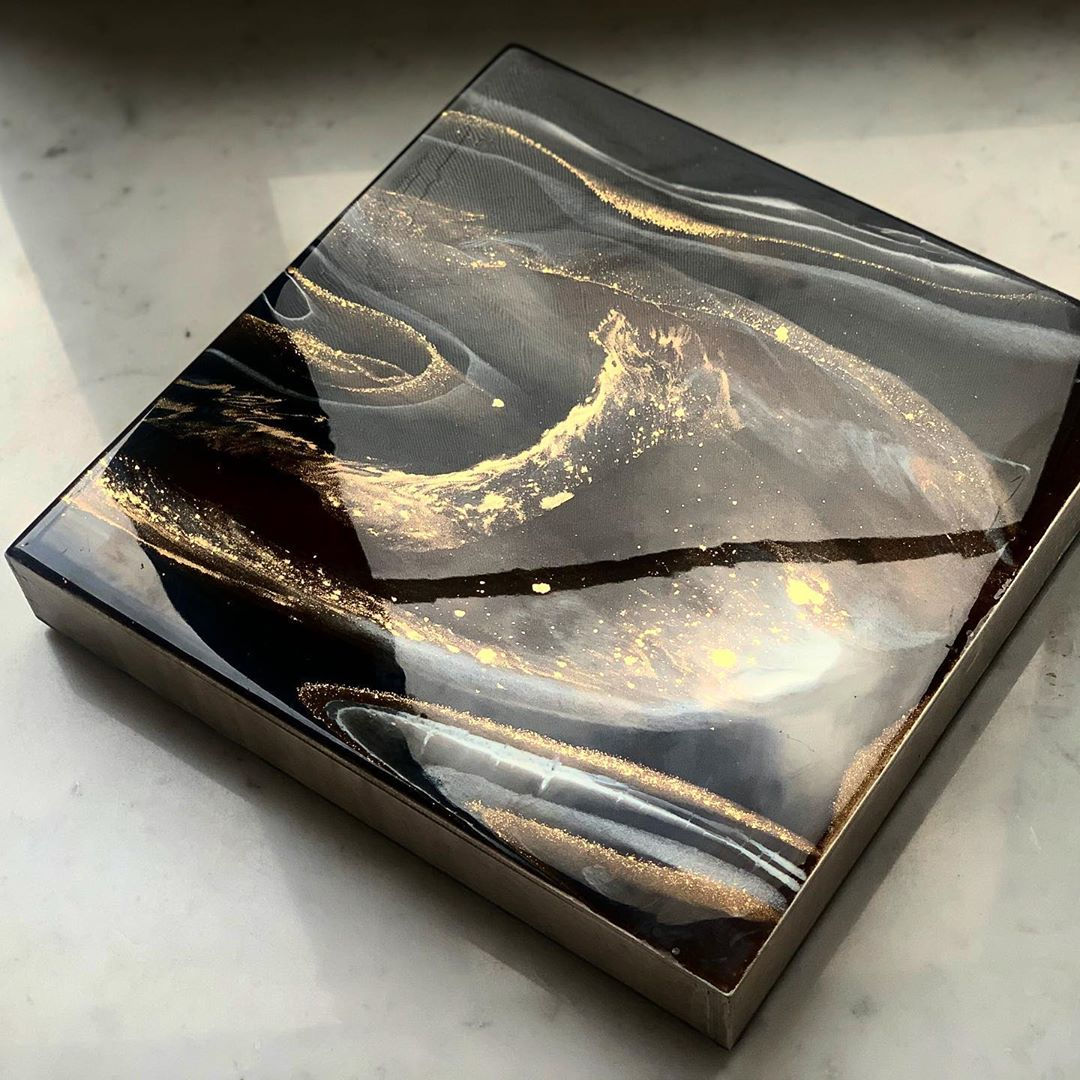 Планшет для рисования Resin ART - объемный из фанеры 30*30см высота борта 4 см