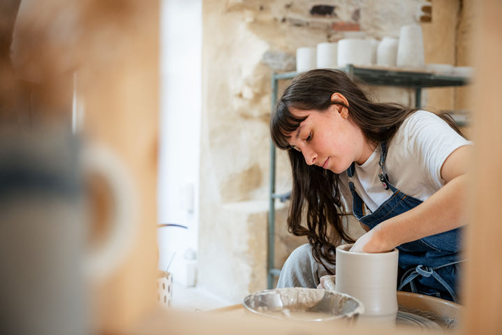 Lola-céramique-vallauris-artisanat-artisan-poterie-céramiste