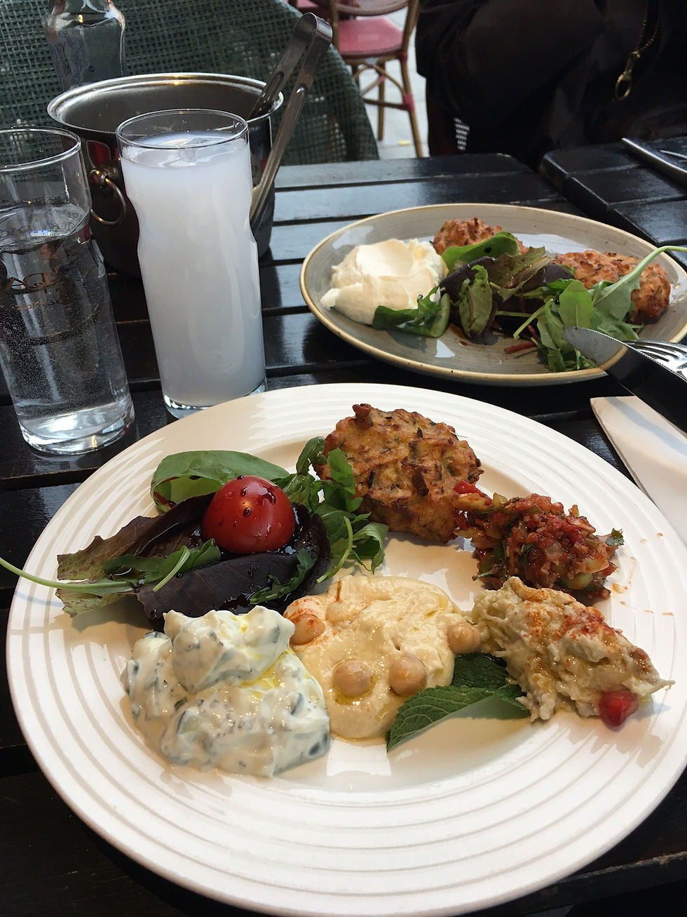 Rakı, mezze, mucver