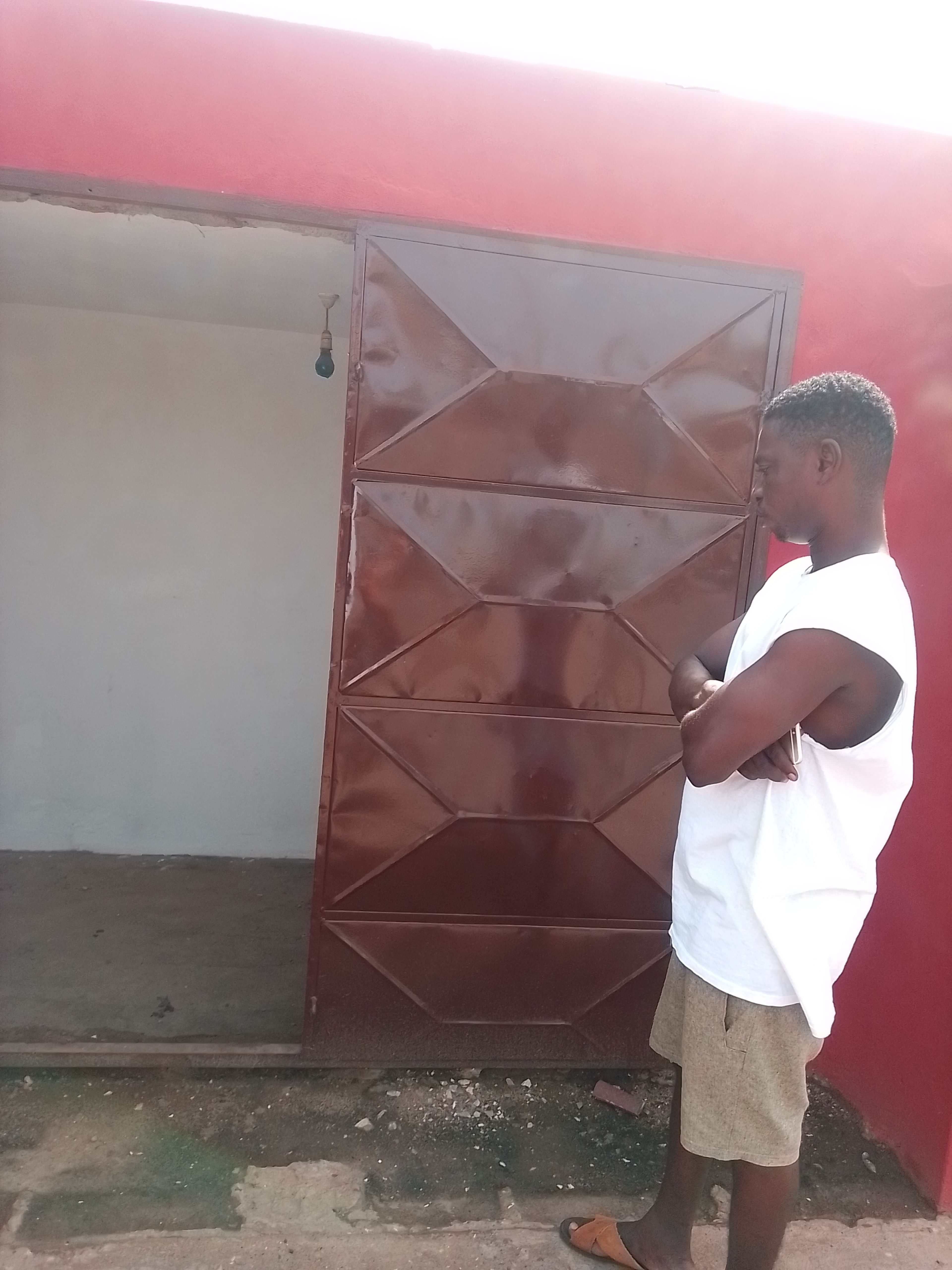 Alhaji - Tabora Shop for Rent