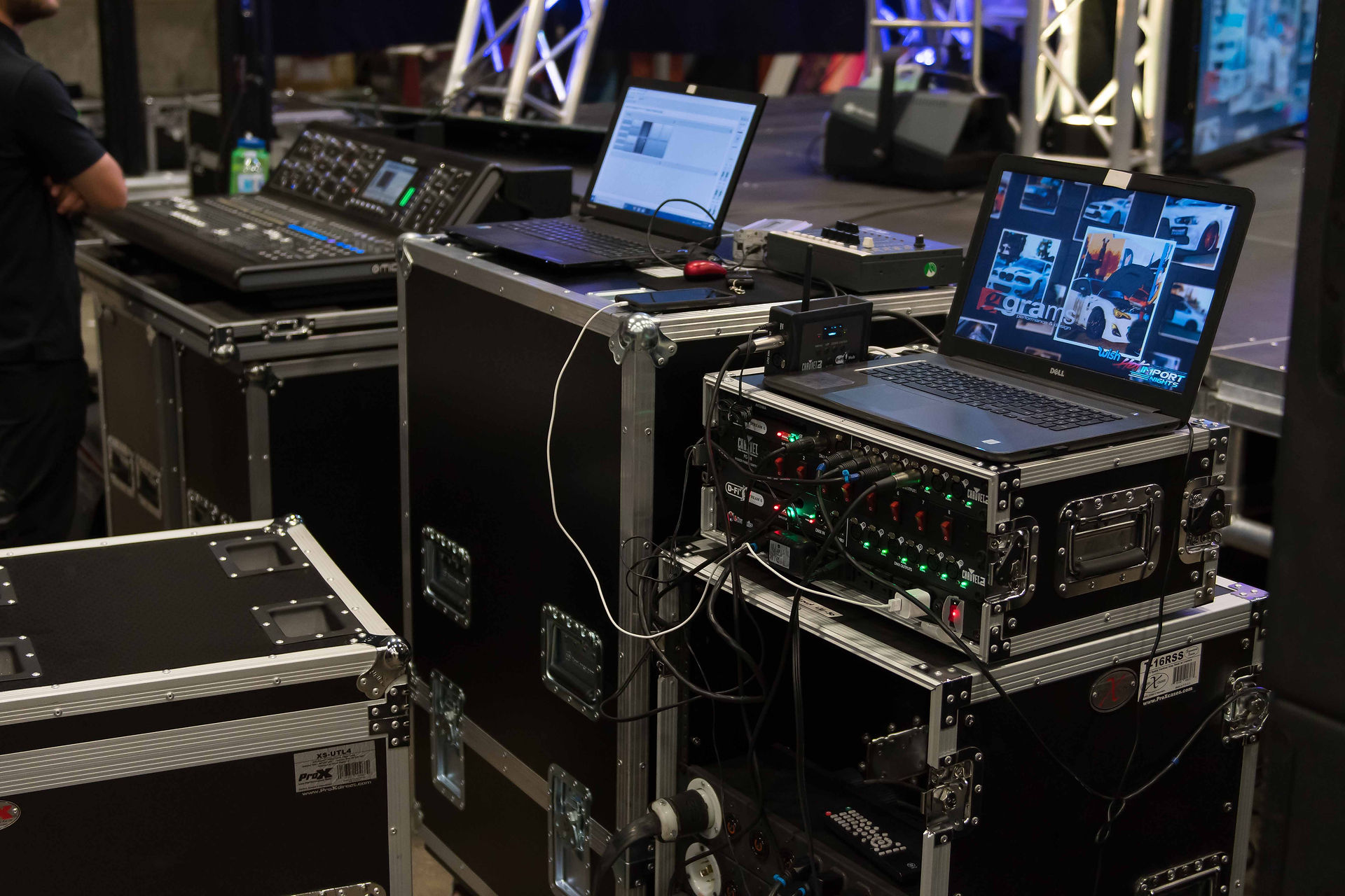 DJ Light Video and Audio Show Control