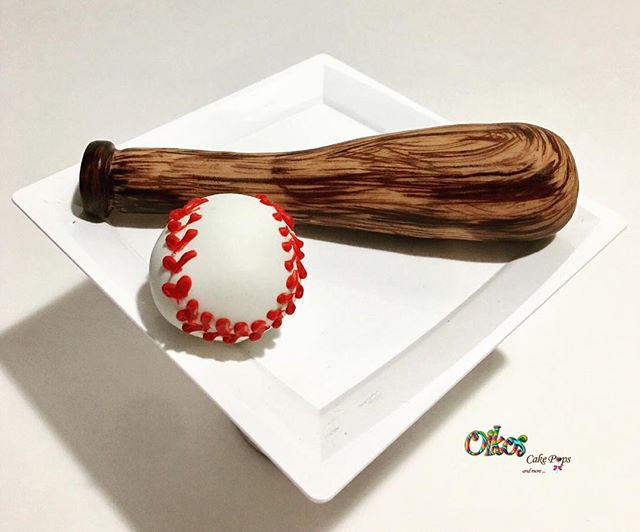Baseball bat and ball cake topper ⚾️_#oikoscakepops #baseballbat #bat #baseball #fondant #handmade #