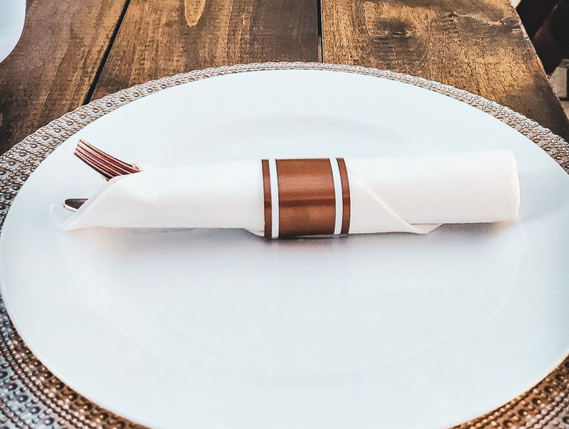 Dish setting on reception table