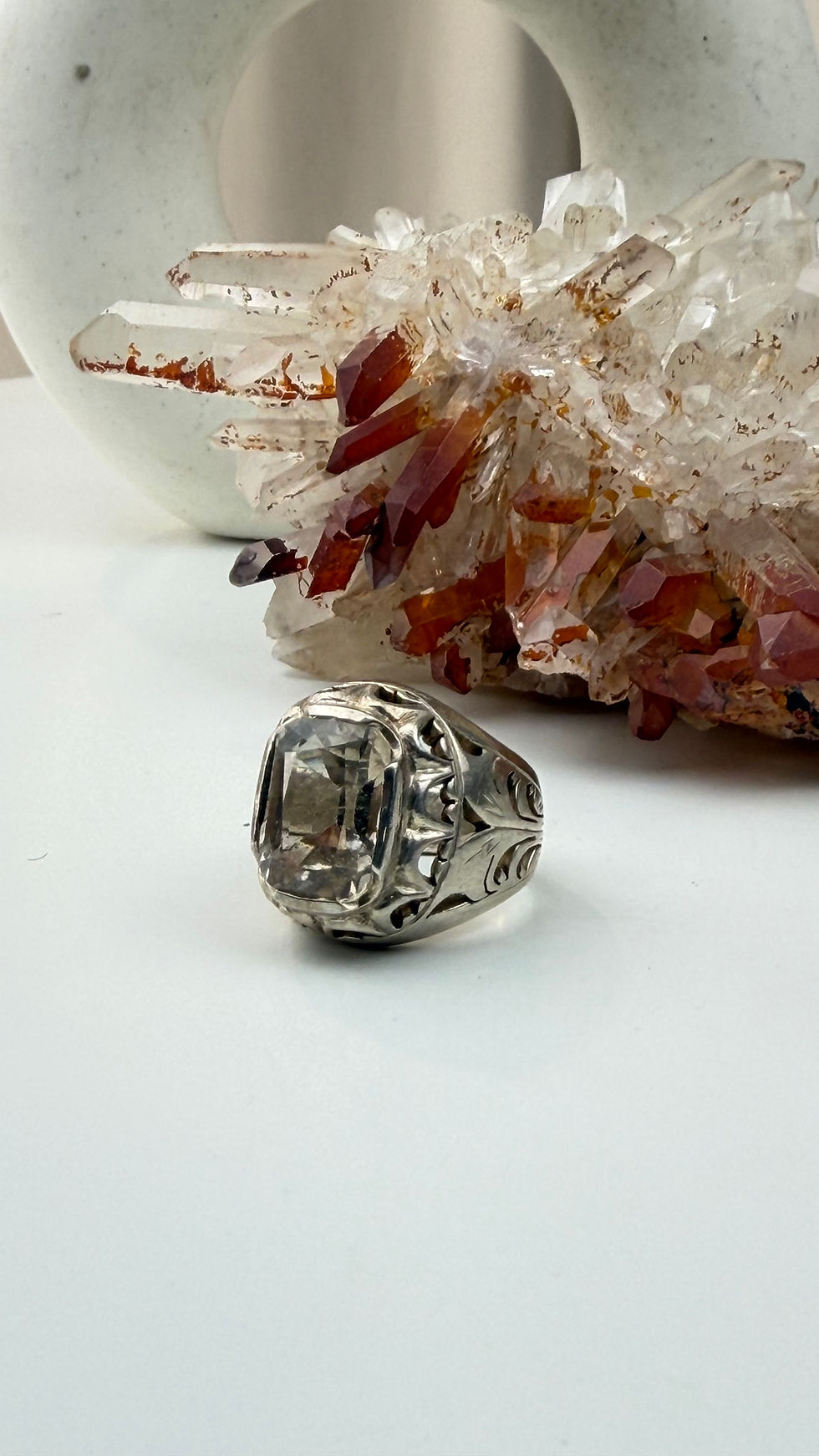 Miniature : Bague afghane en argent et cristal