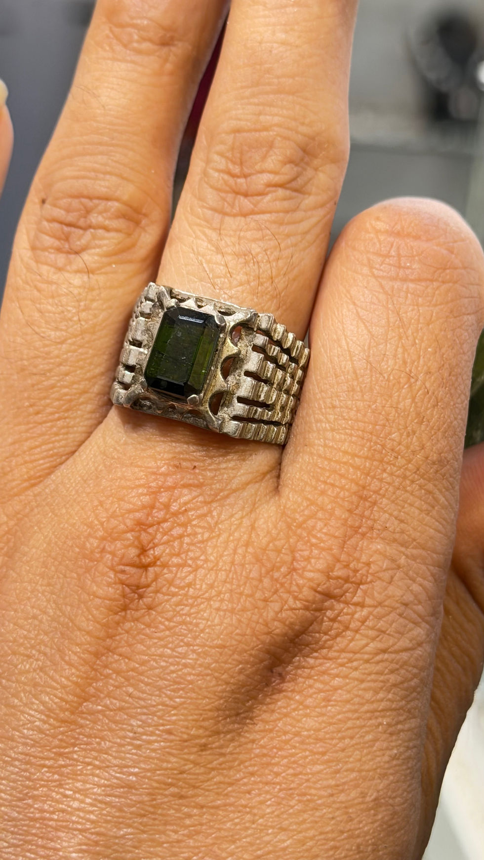 Miniature : Bague afghane en argent et tourmaline 