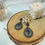 Miniature : Boucles d’oreilles en métal argenté et lapis-lazuli 