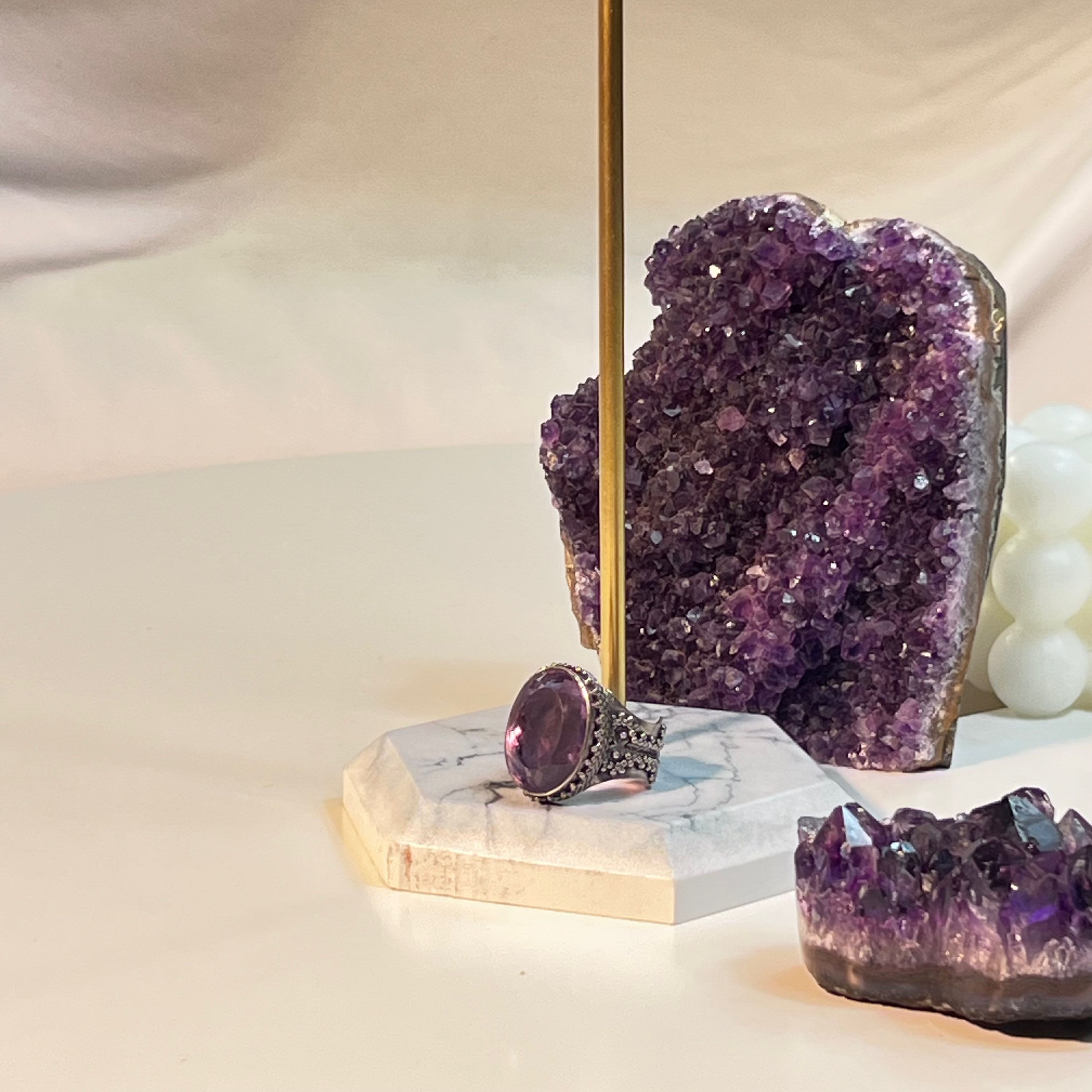 Améthyste Royale d'Afghanistan : Un Bijou d'Exception