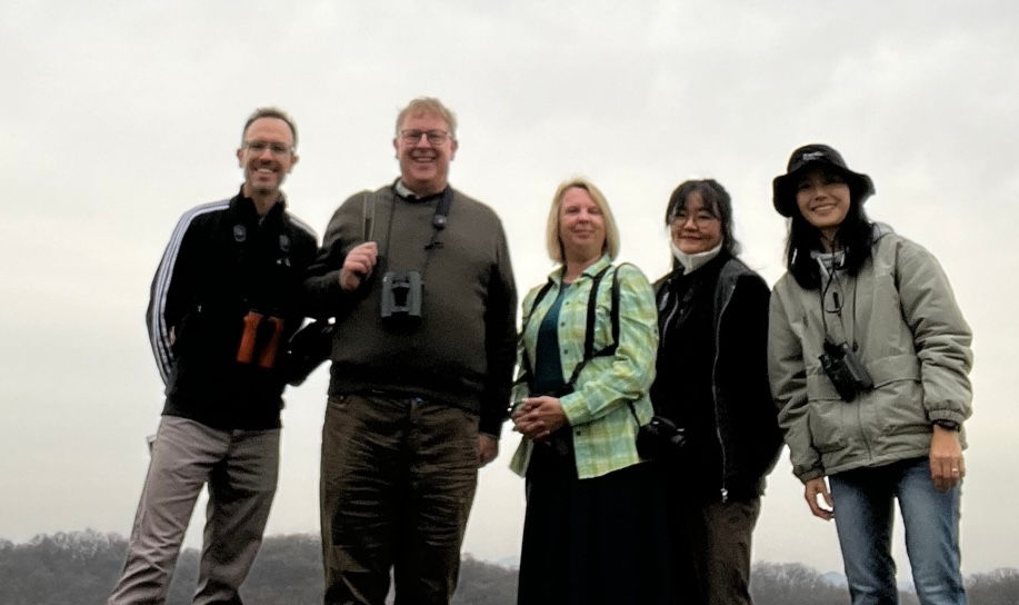 Survey team (from left) Prof. Toomey, Dr. Seliger, Dr. Kessler, Minjae Baek, Dr. Choi © Hyun-Ah Choi